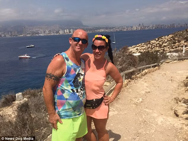 Vết thủng này gây ra tình trạng đau đớn đến mức Lisa không thể ăn uống hay nói chuyện.