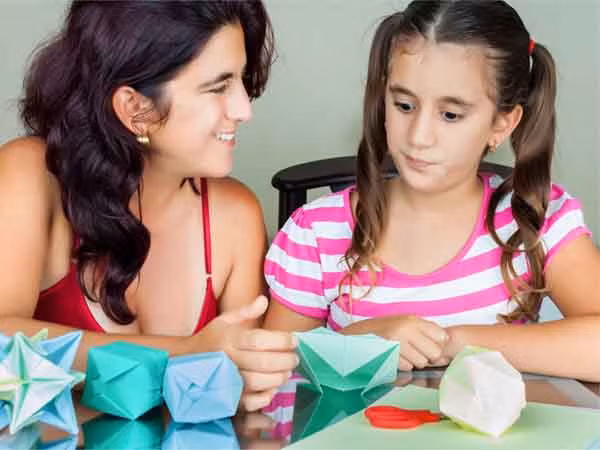 Di truyền. Nếu trong gia đình có thành viên đã mắc u xơ, đồng nghĩa với việc làm tăng nguy cơ của bạn. Nếu người mẹ có u xơ tử cung, nguy cơ bạn sẽ mắc cao hơn so với trung bình khoảng ba lần.