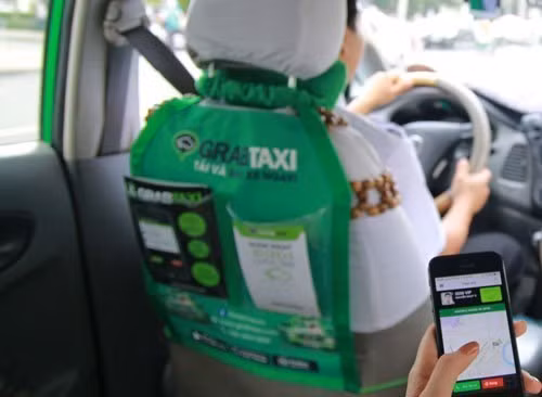 Quan diem chi dao cua CP ve de xuat cam Uber, Grab Taxi