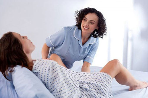 Khả năng co giãn. Các quan niệm trước đó cho rằng phụ nữ còn trinh thì "vùng kín" sẽ chặt chẽ hơn so với phụ nữ đã có chồng. Tuy nhiên, chưa có nghiên cứu khoa học nào chứng minh luận điểm này. Sự thực là các mô cơ có thể tự đàn hồi theo các riêng của nó mà không hề ảnh hưởng đến các ống âm đạo.