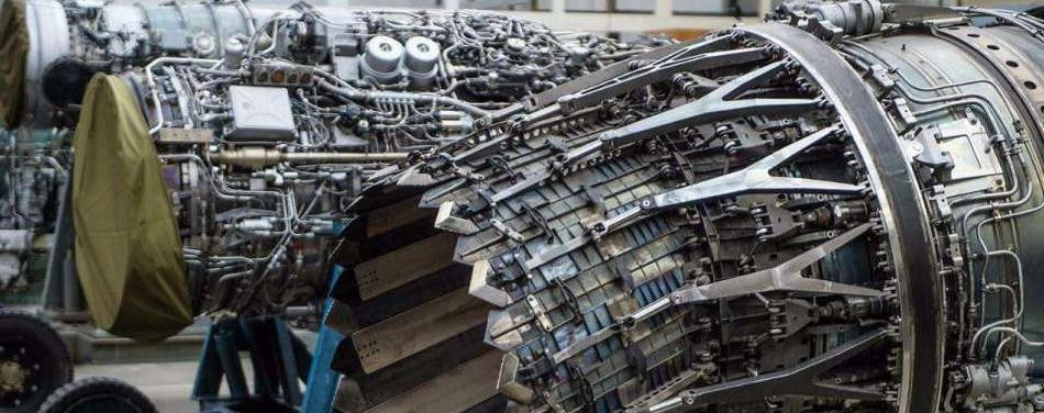 Trong giai đoạn thử nghiệm, Su-57 được trang bị hai động cơ AL-41F (loại trang bị cho Su-35) với lực đẩy tối đa 15 tấn.