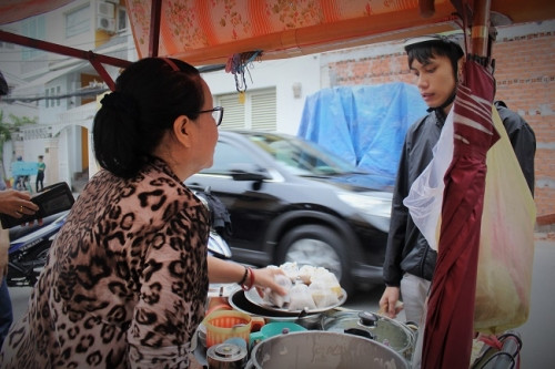 Xe che dau hon 30 nam noi con hem nho Sai Gon-Hinh-5