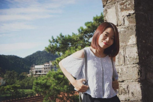 Tú Quyên cho biết từ lâu cô đã quen với việc nhiều người thân thường nói cô giống với “Bắc Đẩu” trong chương trình Táo Quân.