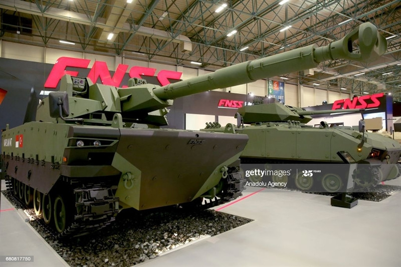 Theo nguồn tin quân sự của Thổ Nhĩ Kỳ, giống như hầu hết những vũ khí mới do nước này phát triển trong thời gian gần đây, rất có thể trong thời gian tới những cỗ tăng Kaplan cũng sẽ xuất hiện tại chiến trường Syria với mục đích thử nghiệm và hoàn thiện khả năng chiến đấu.