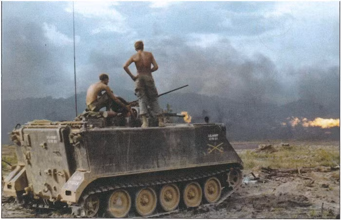 Tuy nhiên chiếc xe M67 nặng 48 tấn tỏ ra quá cồng kềnh trên thực địa, nó cũng có những vấn đề lớn về độ tin cậy. Do đó, chúng bắt đầu được thay thế bằng M132A1 nhẹ hơn nhiều với trọng lượng 10 tấn.