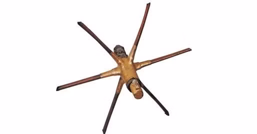 Những cỗ xe nhỏ hơn được pharaoh Tutankhamun sử dụng hàng ngày.