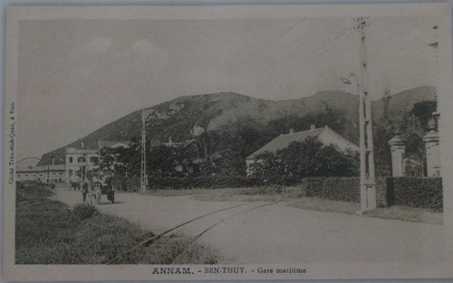 Núi Quyết - Bến Thủy (ảnh: Trần Đình Quán).