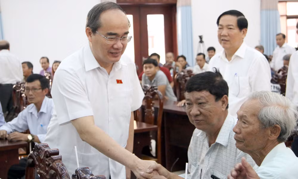 Ông Nguyễn Thiện nhân gặp các cử tri huyện Bình Chánh, TP.HCM