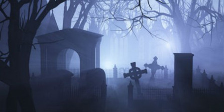 Do vậy, hành động giấu ngón tay cái khi đi qua nghĩa địa hoặc khi thấy có xe tang được xem là để bảo vệ cha mẹ. Họ làm như vậy vì tin rằng, nếu để lộ ngón tay cái thì điều đó có nghĩa bố hoặc mẹ của người đó sắp cận kề cái chết.