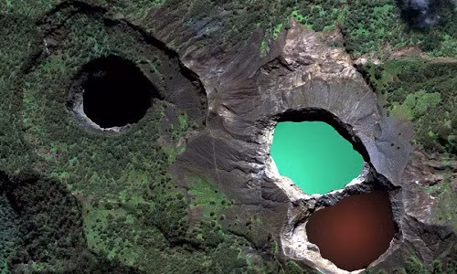 Theo họ, Kelimutu là nơi linh hồn người chết "cư ngụ".