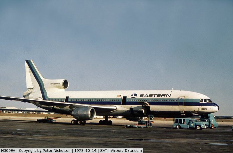 Chỉ có 75 người trên chuyến bay "tử thần" trên may mắn sống sót. Nguyên nhân vụ tai nạn máy bay thảm khốc trên được xác định là do sai sót của cơ trưởng và cơ phó.