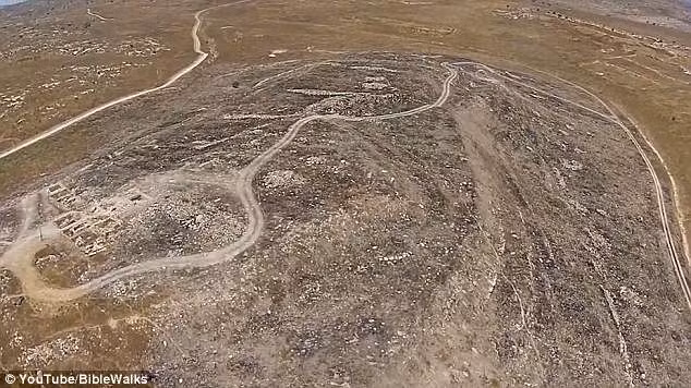 Các nhà khoa học cho biết, di chỉ Tel Eton có cùng niên đại với thời Vua David và những gắn kết với sự thay đổi xã hội trong khu vực có liên quan đến nhà thống trị này.