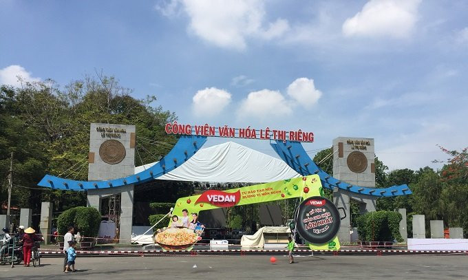 Công viên Lê Thị Riêng trước đó là nghĩa trang Đô Thành.