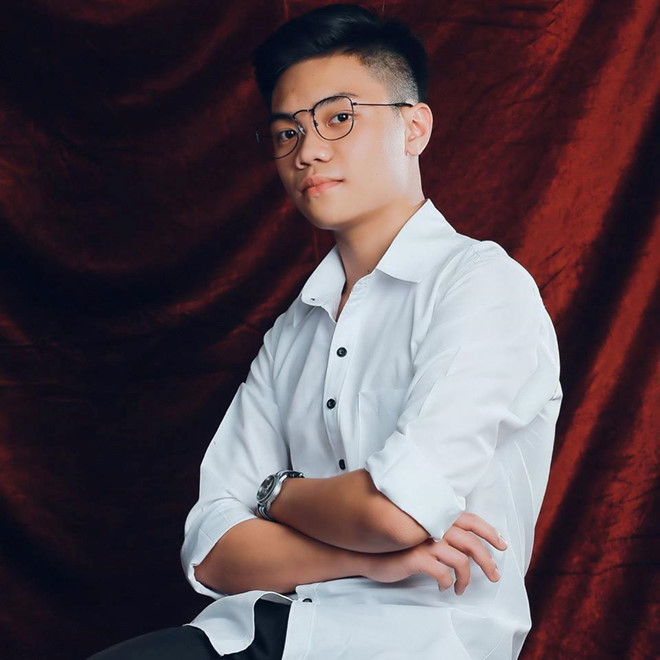 Thiện Hùng - chàng trai tỏ tình với bạn nữ học giỏi nhất nhì lớp. Ảnh: FBNV.