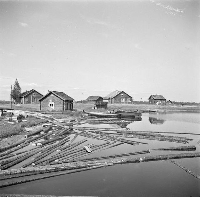 Vào những năm 1940, Karelia ở Liên Xô từng bị Đức quốc xã chiếm đóng trong một thời gian khi phát động cuộc xâm lược xứ sở bạch dương.