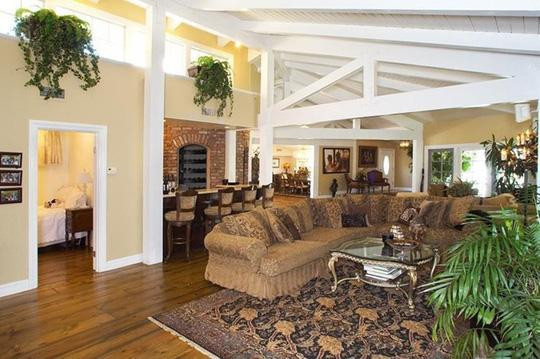 Nội thất sang trọng.