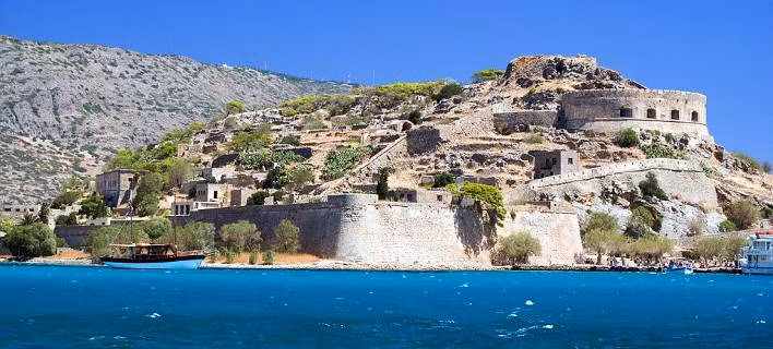 Đến năm 1957, nơi đây được đóng cửa. Kể từ đó, hòn đảo bị bỏ hoang, không còn người sinh sống.