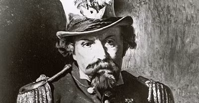 Ví dụ như khi Hoàng đế Norton đến một cửa hàng ăn uống thì ông sẽ được phục vụ bữa ăn miễn phí. Hoặc nếu ông cần thứ gì có giá trị nhỏ thì cửa hàng sẽ tặng cho ông.