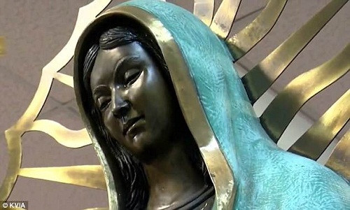 Ngo ngang tuong Duc me dong trinh ''nho le'' toa huong nhu hoa hong-Hinh-2