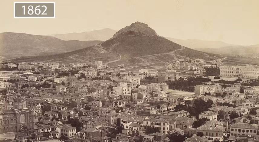 Những tòa nhà cổ kính san sát nhau ở Athens, Hy Lạp năm 1862.