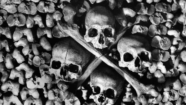 Tuy nhiên, do mạng lưới đường hầm phức tạp nên Aspairt bị lạc đường và không thể tìm được lối ra.