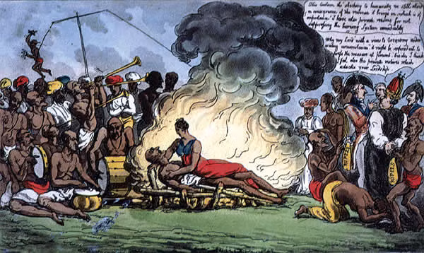 Nguyên nhân dẫn đến sự ra đời của tục lệ rùng rợn này có nhiều giả thuyết khác nhau.