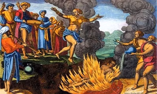 Người phụ nữ mới mất chồng buộc phải nhảy vào giàn thiêu như một cách hy sinh bản thân để bày tỏ lòng tôn kính với cái chết của chồng.