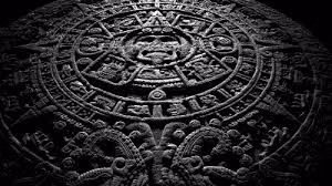 Căn cứ vào lời tiên tri của người Maya, nhiều người tin rằng ngày 21/12/2012 sẽ là ngày tận thế, ngày đánh dấu sự chấm dứt của nền văn minh nhân loại.