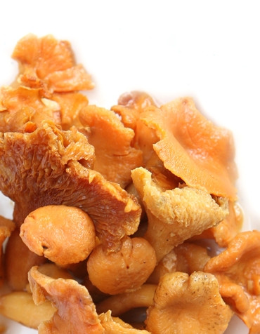 Ngoài ra, nấm mỡ gà còn có nhiều tác dụng đối với sức khỏe như chống ung thư, tốt cho tim mạch... Ảnh itaexpress.