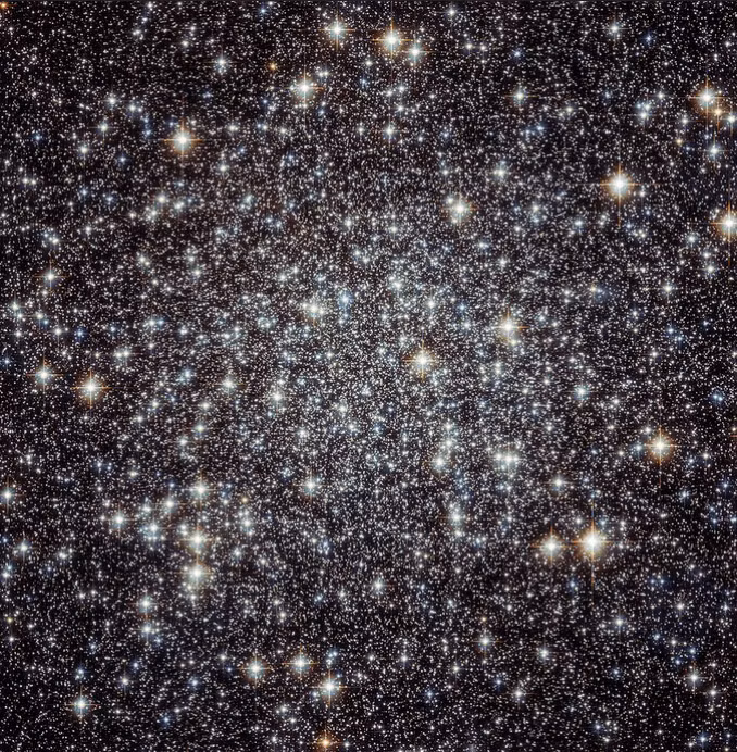 Dieu dac biet tu dien mao moi cum sao hinh cau M22