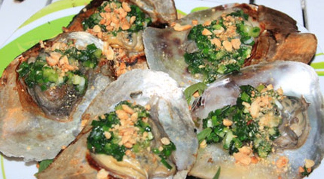 Ngư dân gọi chồng đực với tên như vậy cũng là để phân biệt chồng đực với những con hàu (là những con cái). Ảnh mediacdn.