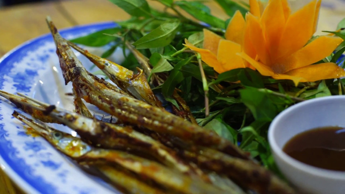 Mùa vụ cá lìm kìm vào khoảng đầu tháng 10 âm lịch. Ảnh ytimg.