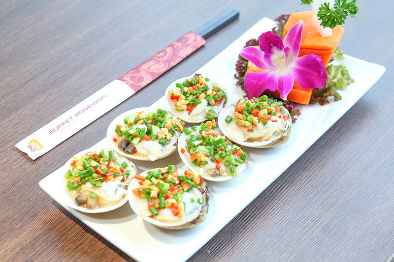 Sò chén còn có tên gọi khác là sò bung, thâng. Ảnh lozi.