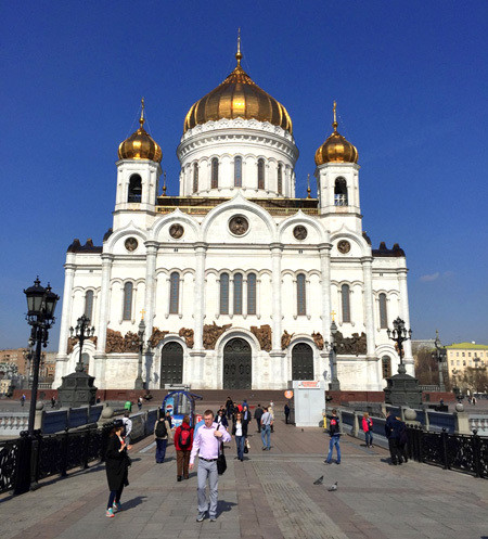 Thành phố Sankt Peterburg (Nga) là nơi có thể quan sát hiện tượng đêm trắng dễ dàng nhất. Ảnh traveltimes.