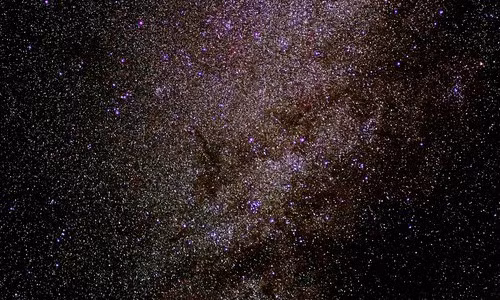 Thu thap “DNA” cua sao, tim chi em mat tich cua Mat troi