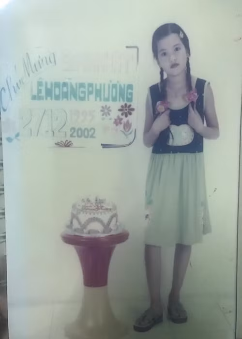 Tân Hoa hậu Hòa bình Việt Nam 2023 điệu đà ngày còn nhỏ. Ảnh: Instagram.