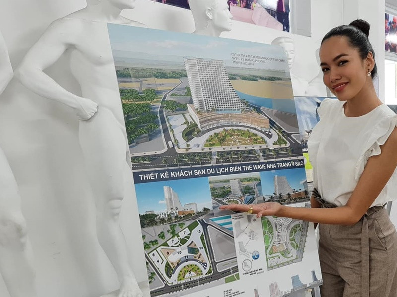 Trong một số cuộc phỏng vấn, người đẹp cho biết gia đình theo ngành nội thất. Ảnh: FBNV.