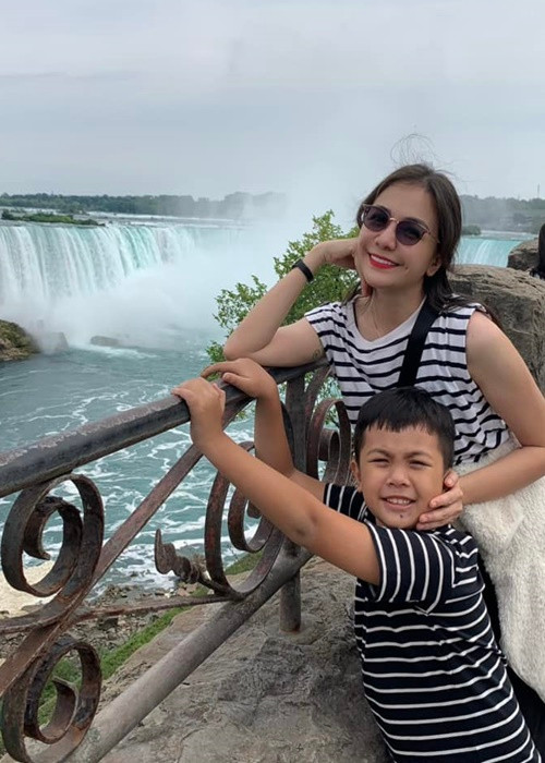 Con trai Ái Châu sẽ nhập học ở Canada vào tháng 9.