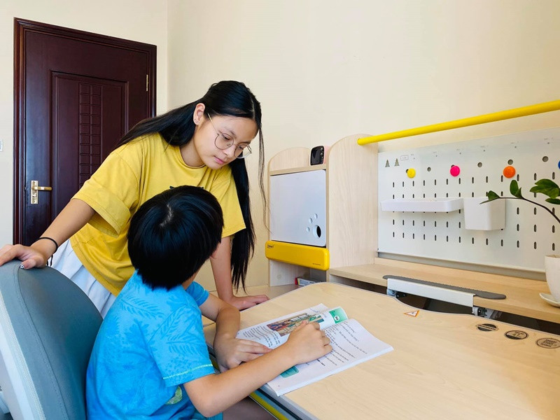 Bé Bo - con gái đầu lòng của Phan Anh đã bước sang tuổi 17.