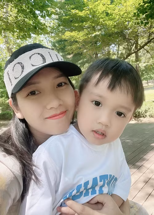 Con trai đầu lòng của Thụy Vy và Tiến Đạt năm nay 4 tuổi. Ảnh: FBNV.