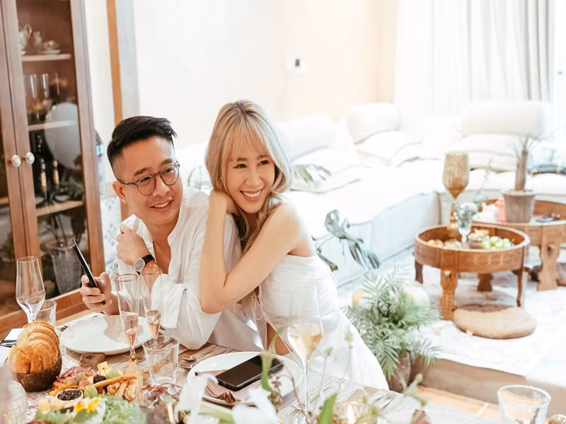 "Rất may, hai vợ chồng chẳng bao giờ giận nhau được lâu, cùng lắm chỉ một, hai ngày thôi", Dương Thùy Linh giãi bày.