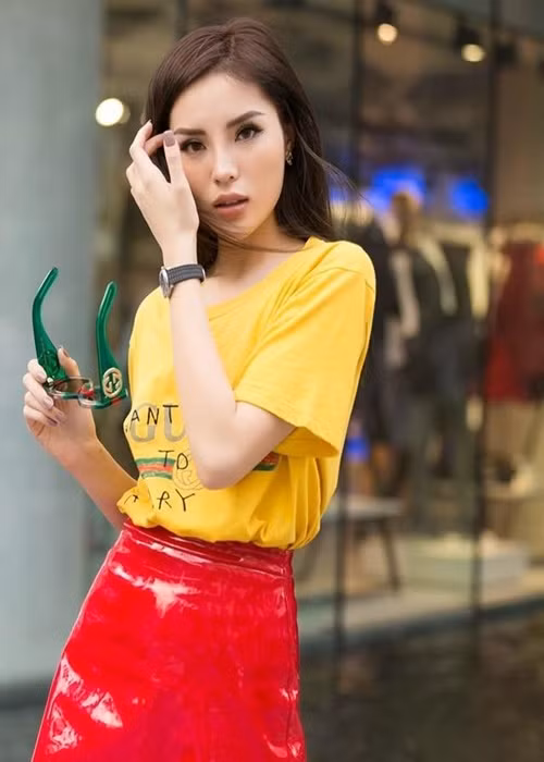 Kỳ Duyên đã bỏ thuốc lá. Ảnh: Người Đưa Tin.