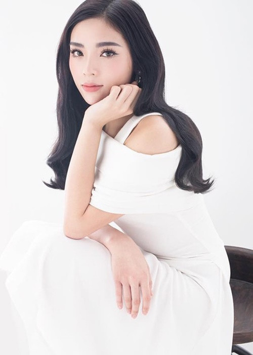 Để scandal lắng xuống, Kỳ Duyên ở ẩn một thời gian dài. Ảnh: FBNV.