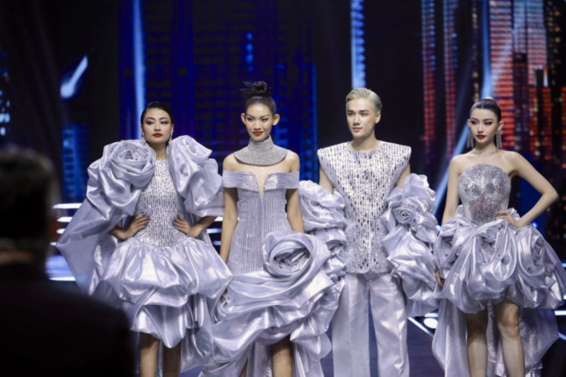 Tú Anh cạnh tranh ngôi vị cao nhất với Xuân Hạnh, Minh Toại, Phương Vy trong chung kết The Face Vietnam 2023.