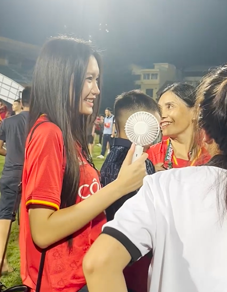 Doan Hai My co cu chi de thuong danh cho me Doan Van Hau-Hinh-2