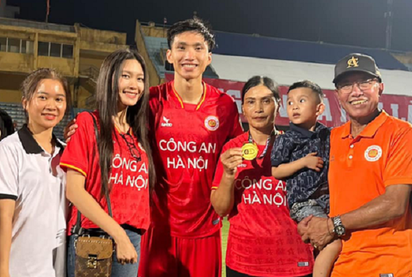 Doan Hai My co cu chi de thuong danh cho me Doan Van Hau-Hinh-3