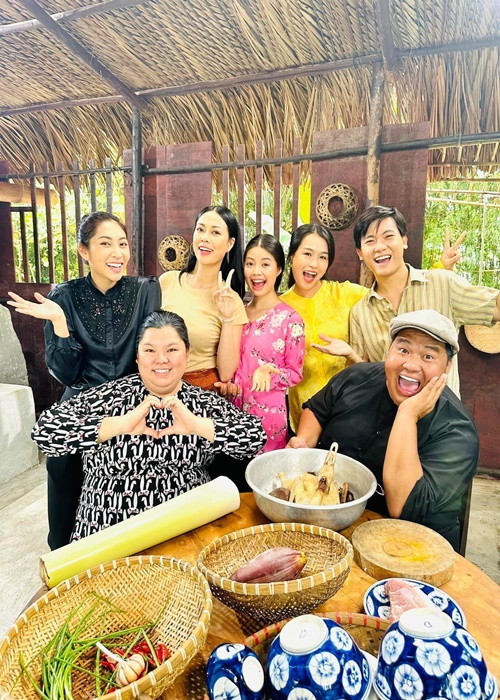 Người đẹp góp mặt trong phim Điệp khúc phù sa của Hoàng Mập.