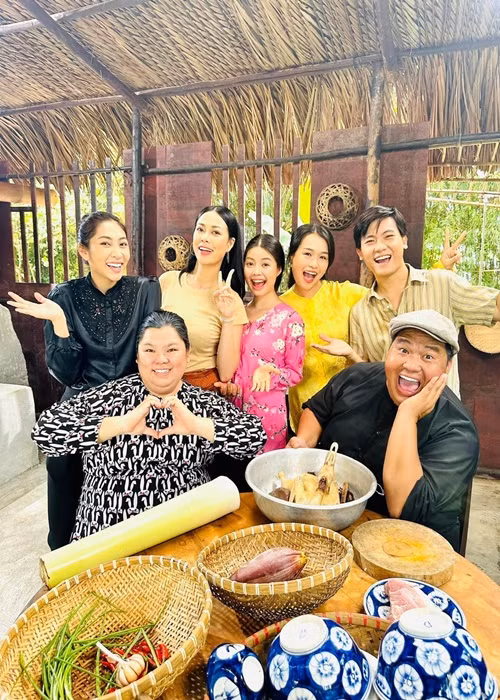 Người đẹp góp mặt trong phim Điệp khúc phù sa của Hoàng Mập.