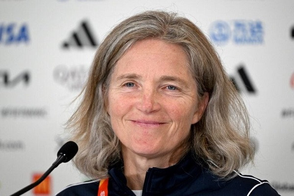 World Cup nu: Chuyen “thay nam, thay nu“