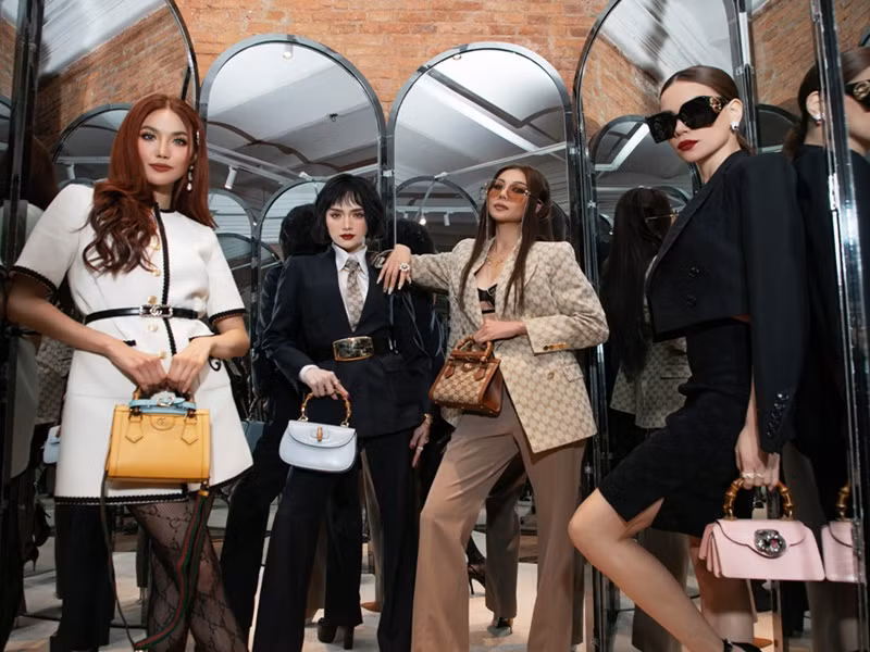 Hồ Ngọc Hà, Hương Giang và Thanh Hằng là ba huấn luyện viên đầu tiên được công bố. Lan Khuê lá huấn luyện viên thứ tư. Ảnh: FBNV.